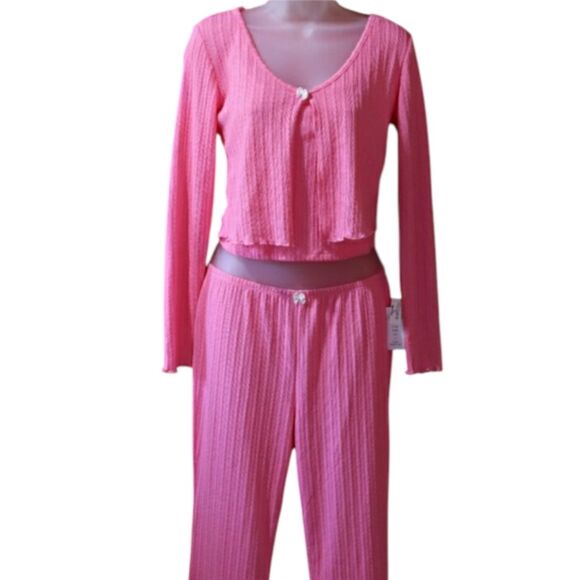 Wild Skye Pink Ribbed Knit  Flare Loungewear Matching Set Med NWT - Picture 1 of 14